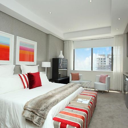 Luxurious Sandton Skye Apartment Extérieur photo