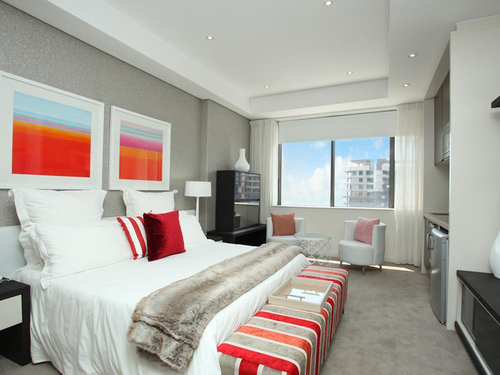 Luxurious Sandton Skye Apartment Extérieur photo